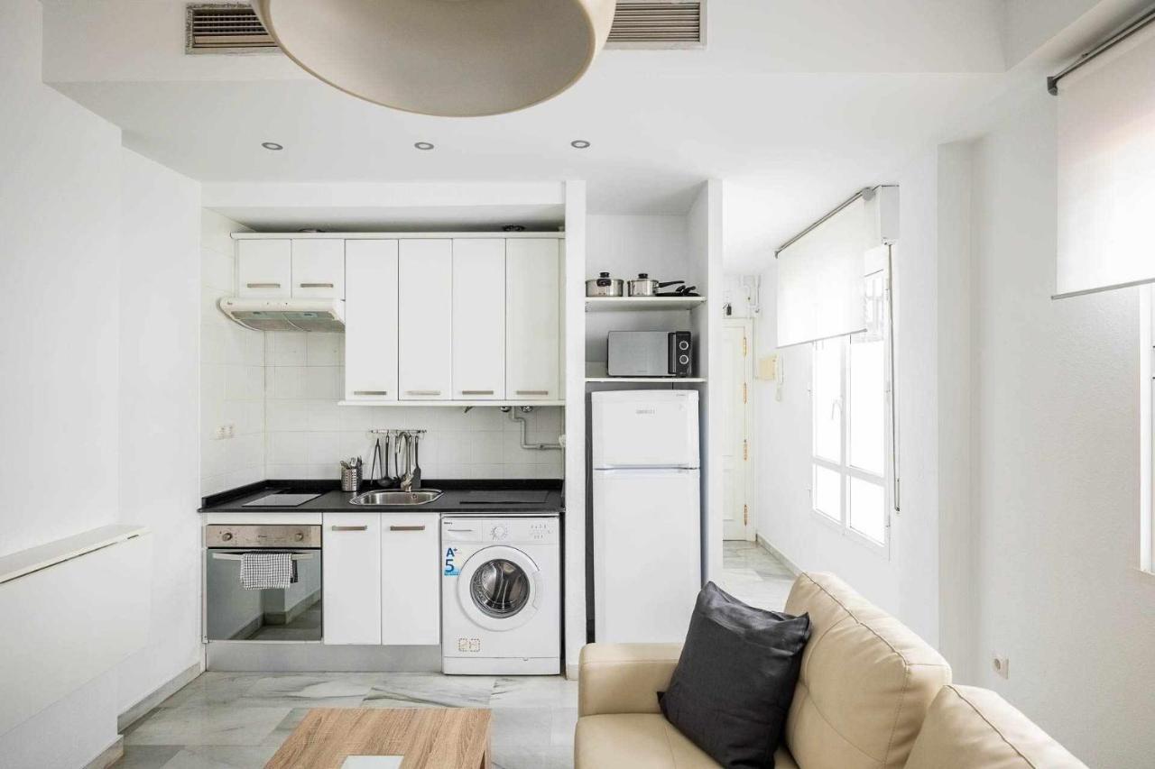 Comfy Away Apartment Seville Exterior photo