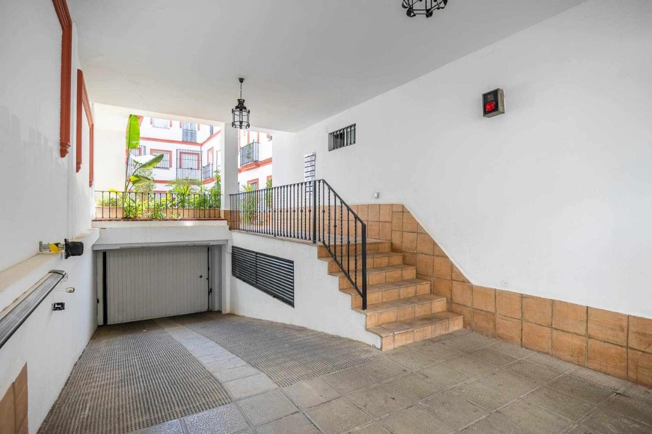 Comfy Away Apartment Seville Exterior photo
