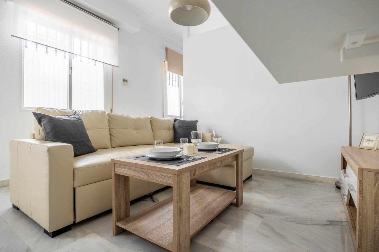 Comfy Away Apartment Seville Exterior photo